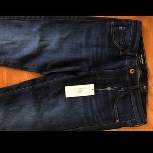 Ag jean leggings super skinny blue jeans. Size 27